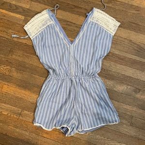 BRAND NEW Abercrombie & Fitch Romper - XS